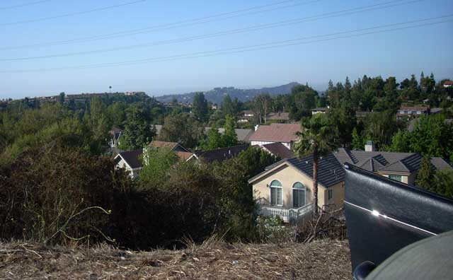 Nick shoots La Canada while I fish around with a fuse puller behind the dashboard.